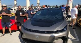 贾跃亭打造的的FF 91真车现身豪车展