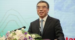 媒体担心华为手机一家独大？梁华：华为追求的不是份额