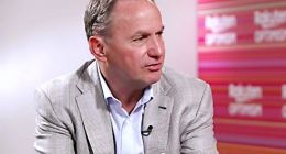 英特尔CEO：与苹果的5G交易让英特尔更加聚焦数据业务