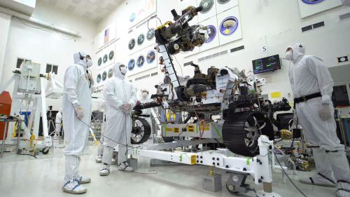 Mars 2020火星车长啥样？一起去NASA组装室看一看