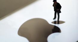 在iOS 13上，我们看到那个熟悉的苹果回来了！