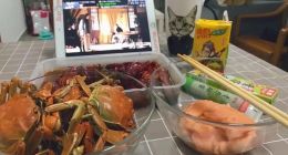 连续买到发臭小龙虾和烂番茄，每日优鲜为何不再新鲜？