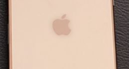 新iPhone背部Logo将改为整体居中
