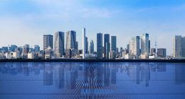 腹背受敌！高冷的顺丰还是低下了头