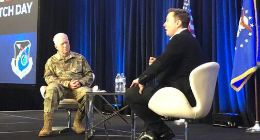 马斯克：我每天会跑15-20分钟 是唯一看电视的时间