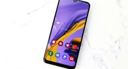 三星Galaxy M30s体验评测：6000mAh超大容量电池猛的不一般