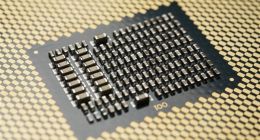 Intel十代桌面10核心亮相 超线程全面回归