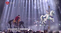 二次元“爱豆”走上前台，虚拟主播商业化依然依赖“口红效应”