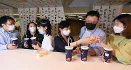 支付宝推出回暖指数，奶茶订单暴涨4倍，白领消费猛增