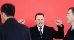 马斯克获得特斯拉价值超7亿美元的期权奖励