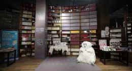 三里屯三联韬奋书店有“羊出没”，原来是京东金融App在搞事情