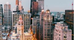 二次上市后，巨头网易仍需磨练