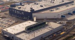 特斯拉明晨发布二季度财报 上海超级工厂建设进展或再次公布