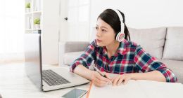 在线教育的冰与火之歌：一边暑假期，一边整顿期