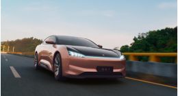 造车、搞机器人，恒大、碧桂园是“不务正业”还是“另有所图”？