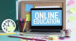 有道新财报：稳健增长下，与头部差距依旧