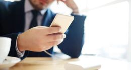 怪兽充电赴美IPO，但共享充电宝前途没那么光明