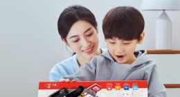 能学又会玩，网易有道推出小图灵编程机器人