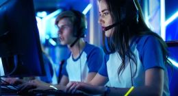 完美世界的游戏边缘求生