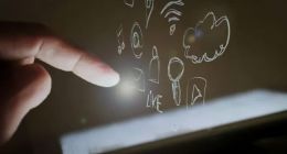 大热的智能教育硬件赛道，究竟有没有“基因决定论”？