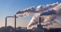 全国碳排放权交易今日开市！如何当“卖炭翁”挣钱一图看懂