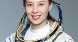 巾帼不让须眉！王亚平将成中国首位出舱女航天员