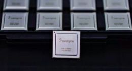 芯擎科技宣布首款车规级7纳米智能座舱芯片“龍鹰一号”成功流片