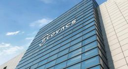 千亿科沃斯，滑向家电股的估值隐忧