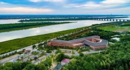 长沙“一江两岸”新网红，看铜官古镇的“文和游”