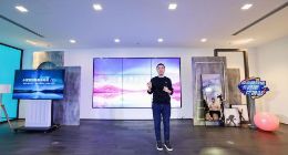 小度再添新品类 发布“添添智能健身镜” 售价4199元起