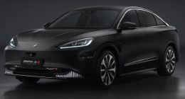 北汽蓝谷：正与华为根据合作协议积极推进极狐汽车相关细节