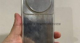 小米12 Ultra机模曝光：后摄模组体积史无前例 还有徕卡联名