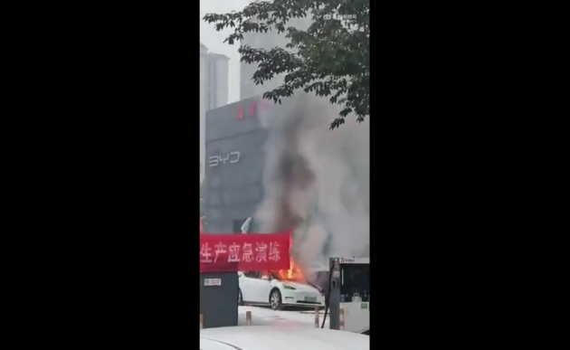 83280aa7-6a51-4a1b-8d3b-1ff4acc5f8ce