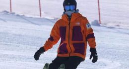 《雪地里撒野的朋友们》秀出“撒野七子”野雪功底 全天高能训练