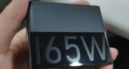 努比亚红魔游戏手机 7 165W 充电器曝光：20V / 8.25A