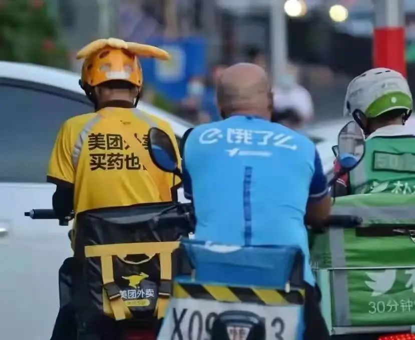 王兴张勇徐雷，谁能问鼎本地电商？