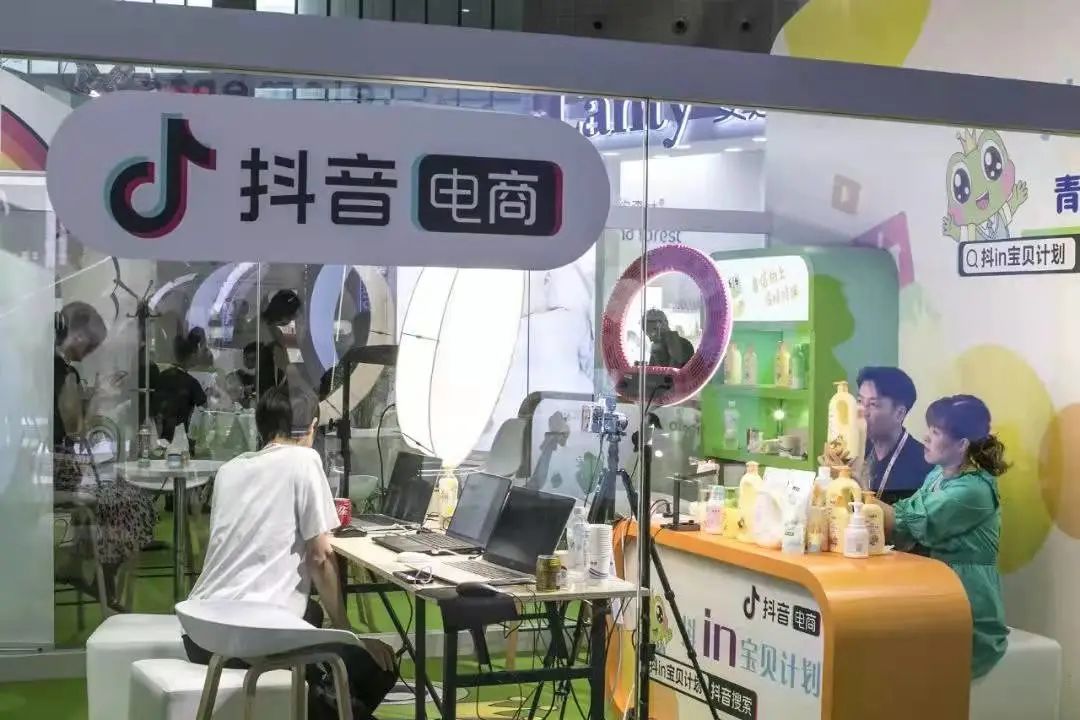 俞敏洪难成罗永浩