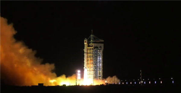 我国高分十二号03星成功发射：卫星已顺利入轨