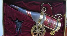 “涨价王”泸州老窖：成于老窖，困于老窖