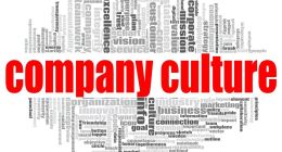 三只松鼠：被困在“主人文化”里