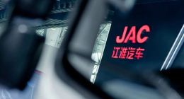 业绩下滑，股价上扬，江淮汽车凭什么？