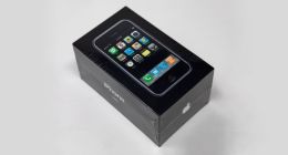 乔布斯亲手打造！未开箱初代iPhone至少拍出3万美元
