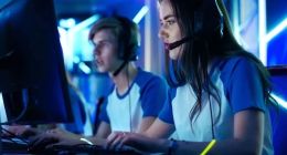 腾讯网易的游戏包围圈，米哈游如何破？