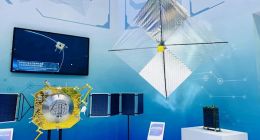 我国“太空加油车”亮相航展：能为在轨卫星补加燃料 一次26颗