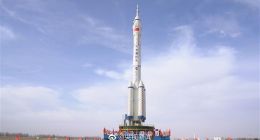六名中国航天员将在太空交接班 神十五超低温环境发射