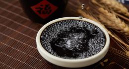 洋河加码投资理财，保卫“白酒第三”？