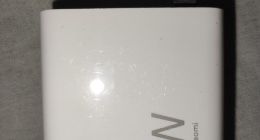 小米13 Ultra 90W快充头闲鱼偷跑：前代的遗憾终于补齐了