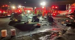 刚宣布在美召回就出事？一辆特斯拉撞上消防车 司机当场身亡