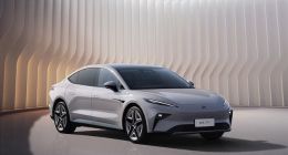 飞凡中大型豪华轿车F7定档3月27日上市 预售28万元起
