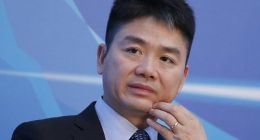 刘强东，终于踢开了他不满意的徐雷！